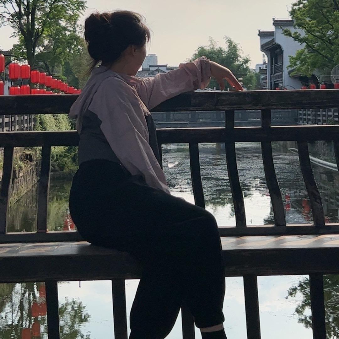 梅子🌹
