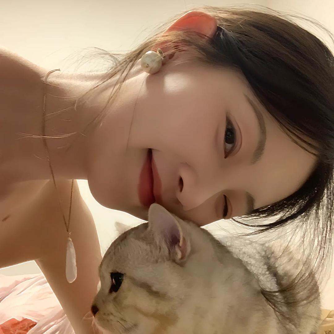 少7一点叭^