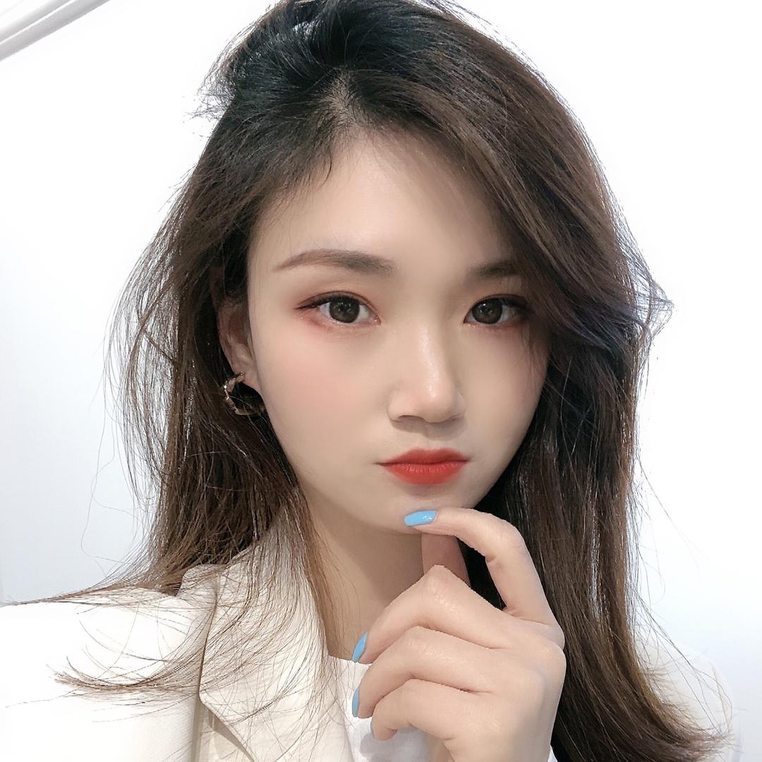 俏佳丽精品女装