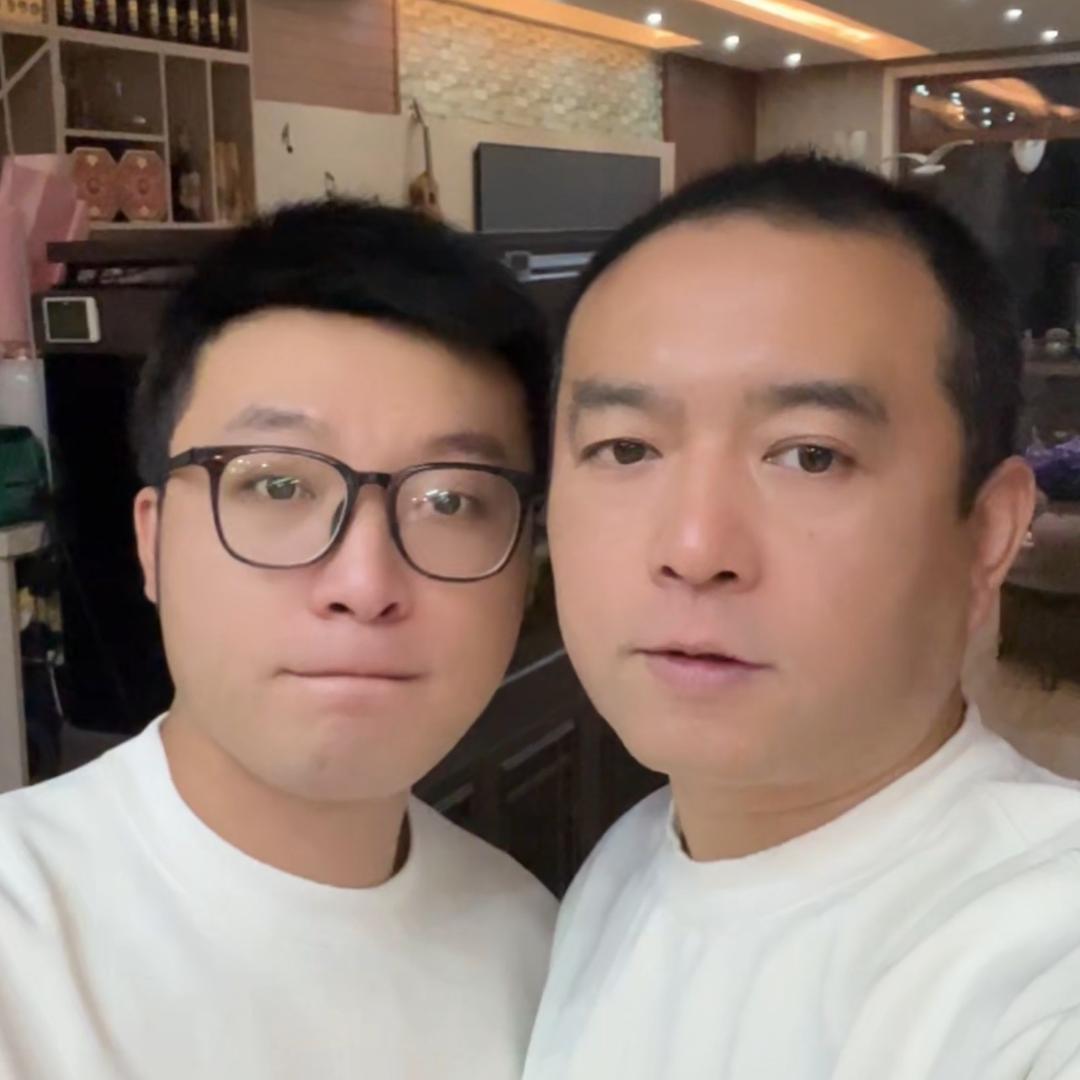 小黑大白(黑叔白叔)