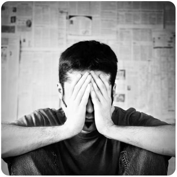 东山再起的奔跑着