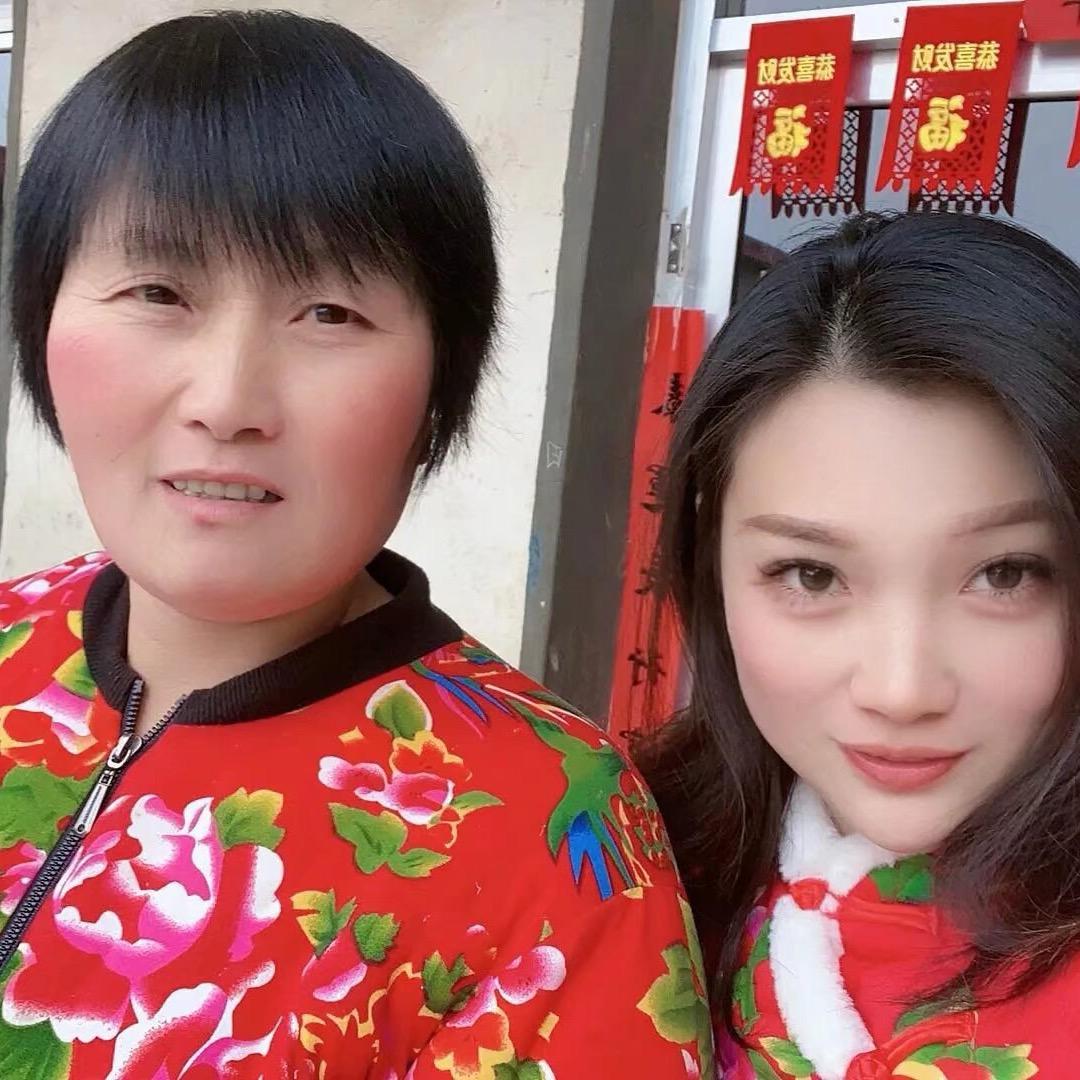 小慧和妈妈的农村生活～拒绝私聊