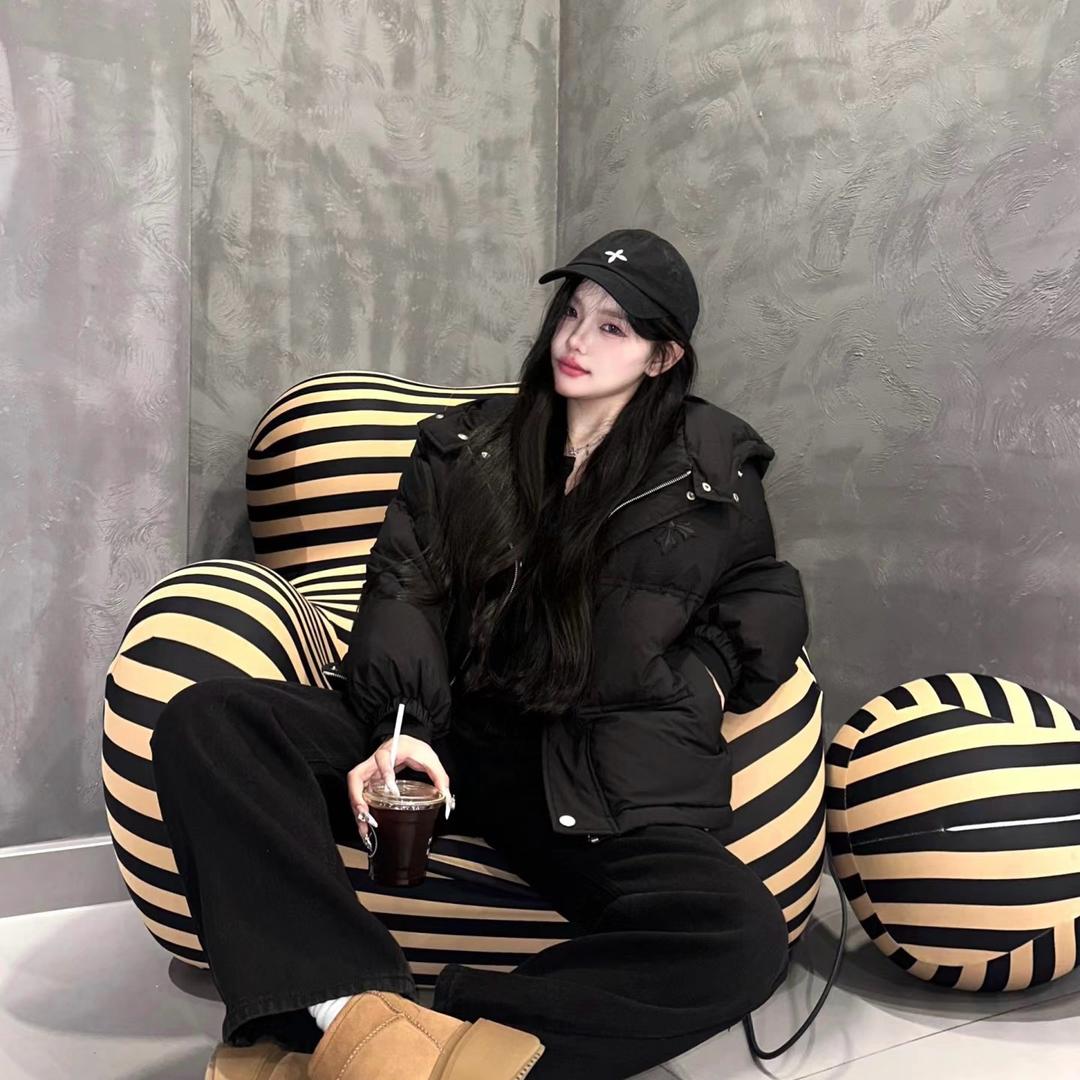 小雪羽绒服宠粉二店