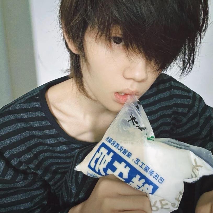 总而言之浠浠很可爱