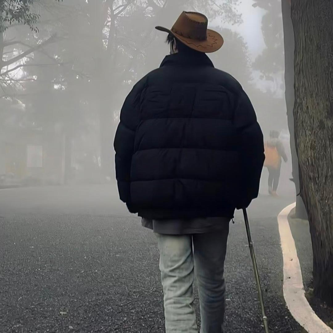 明天一定早点睡.