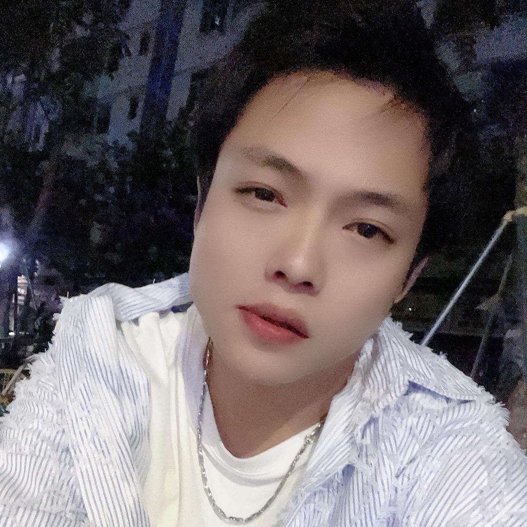 晨丰二手车批发场（创始人）