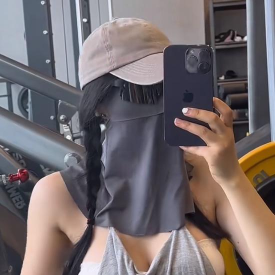 不听话猫咪🐶🐶