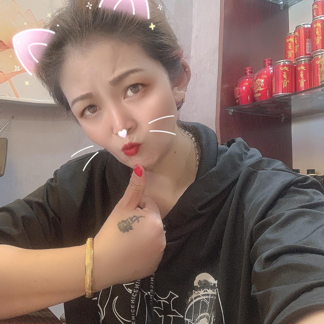 陈飞.