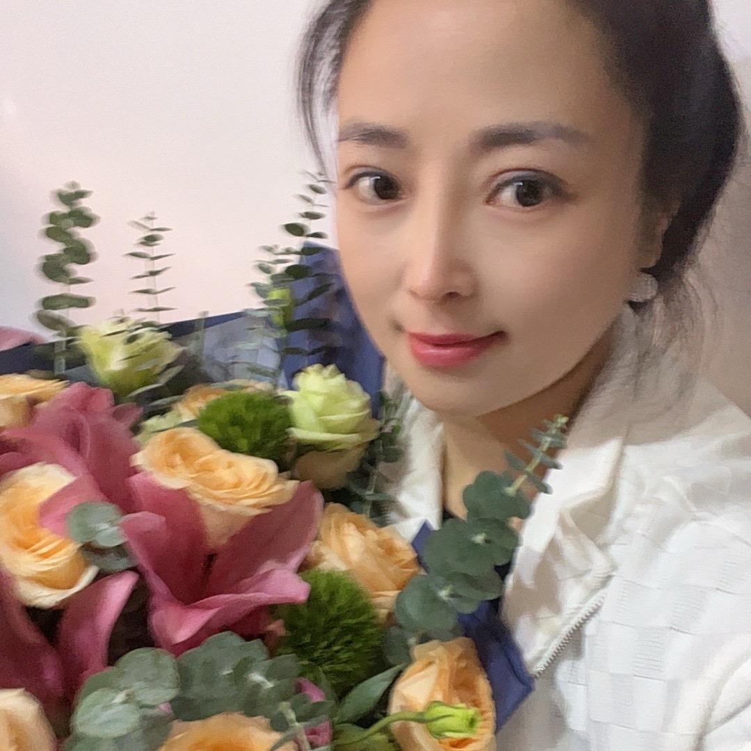 小祖宗（酒姑娘）