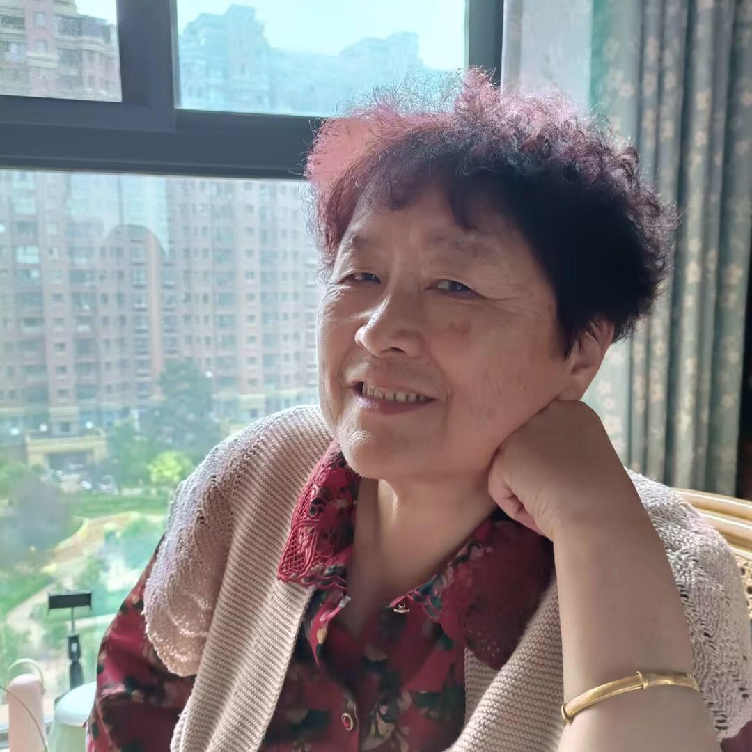 翟妈一家人