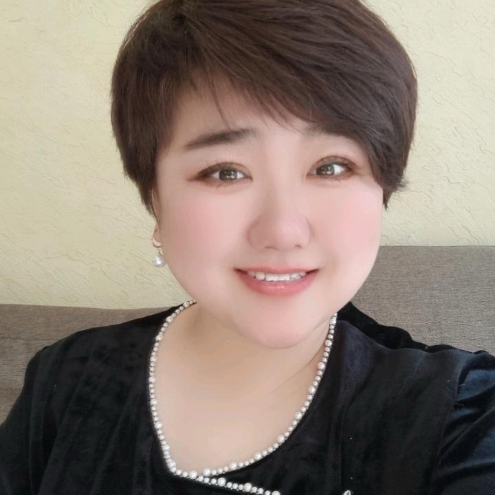 橙子爱喝酒