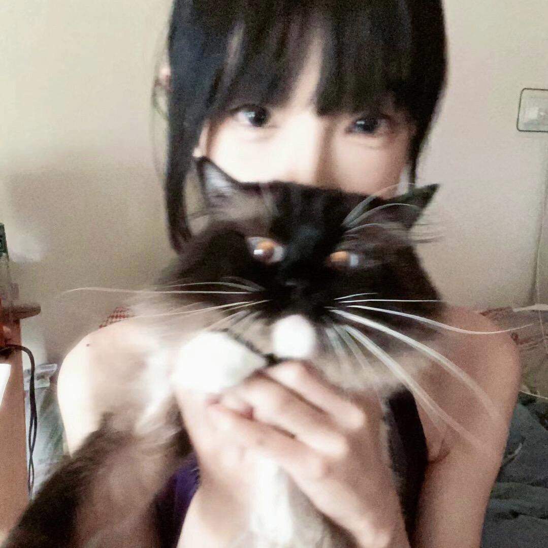 炸鸡只想听歌