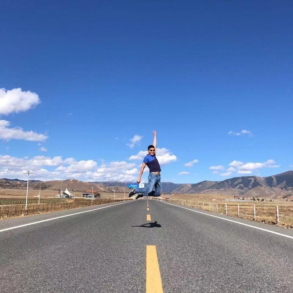 海哥二手车-陈默（招100名销售）