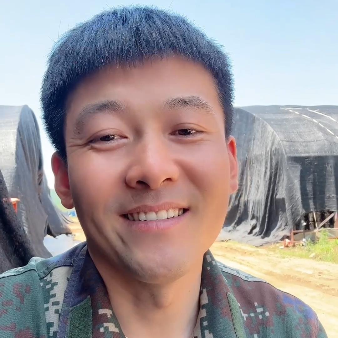 吃木耳找狗剩