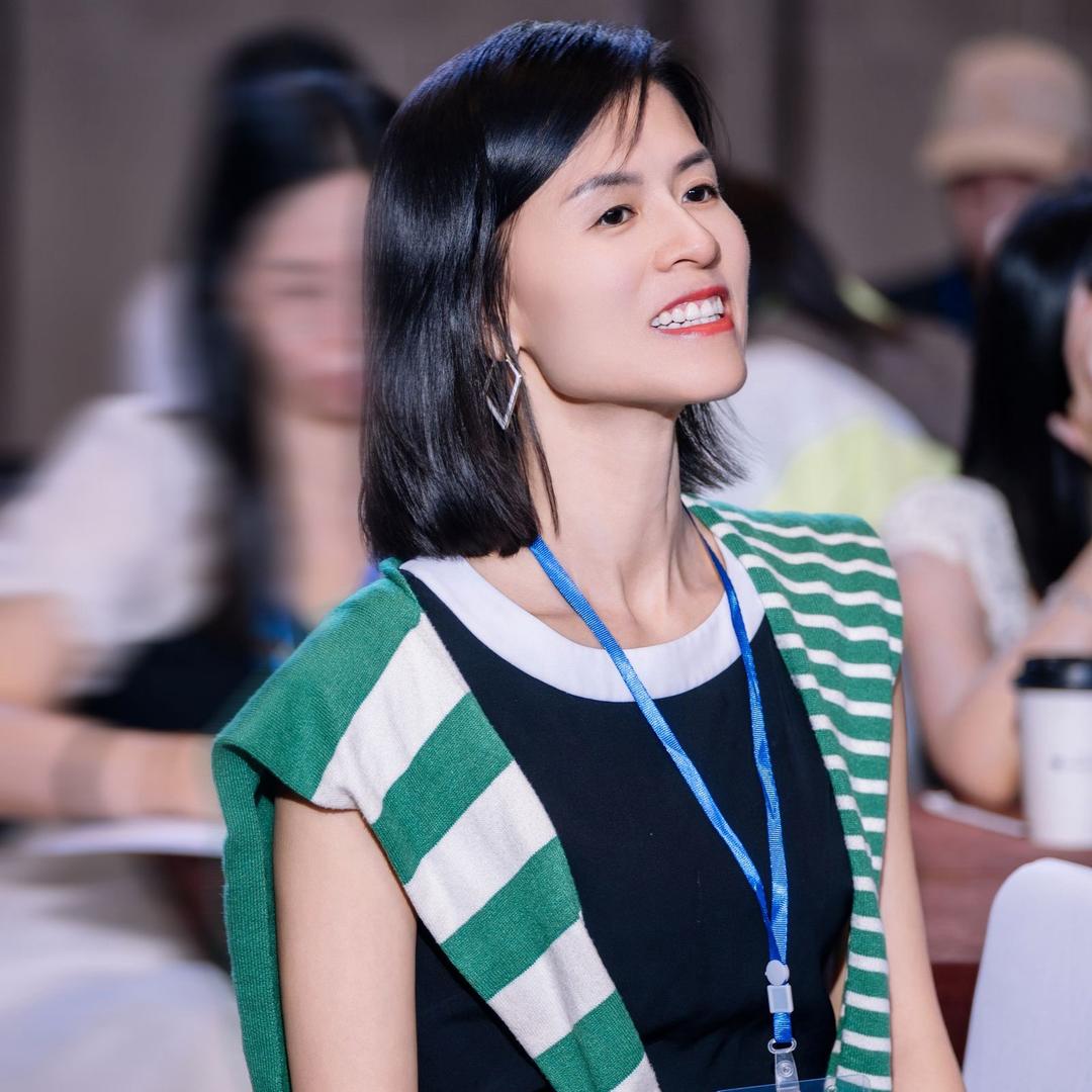 媚媚番禺子奕美学