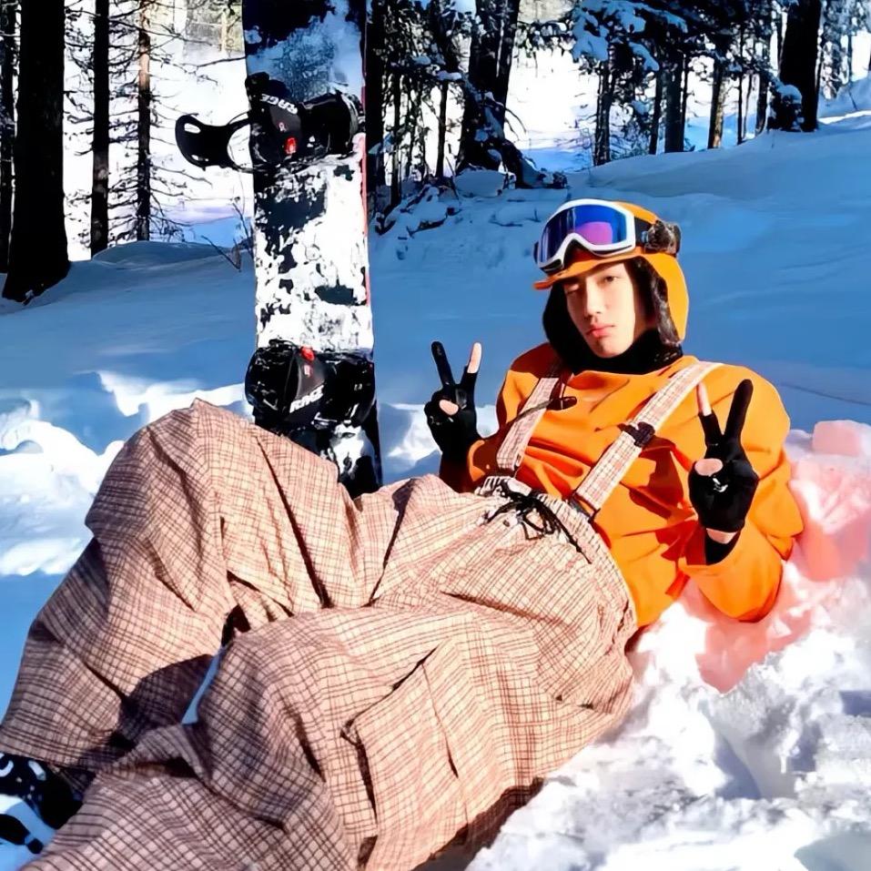 乌暗山猫🐈‍⬛