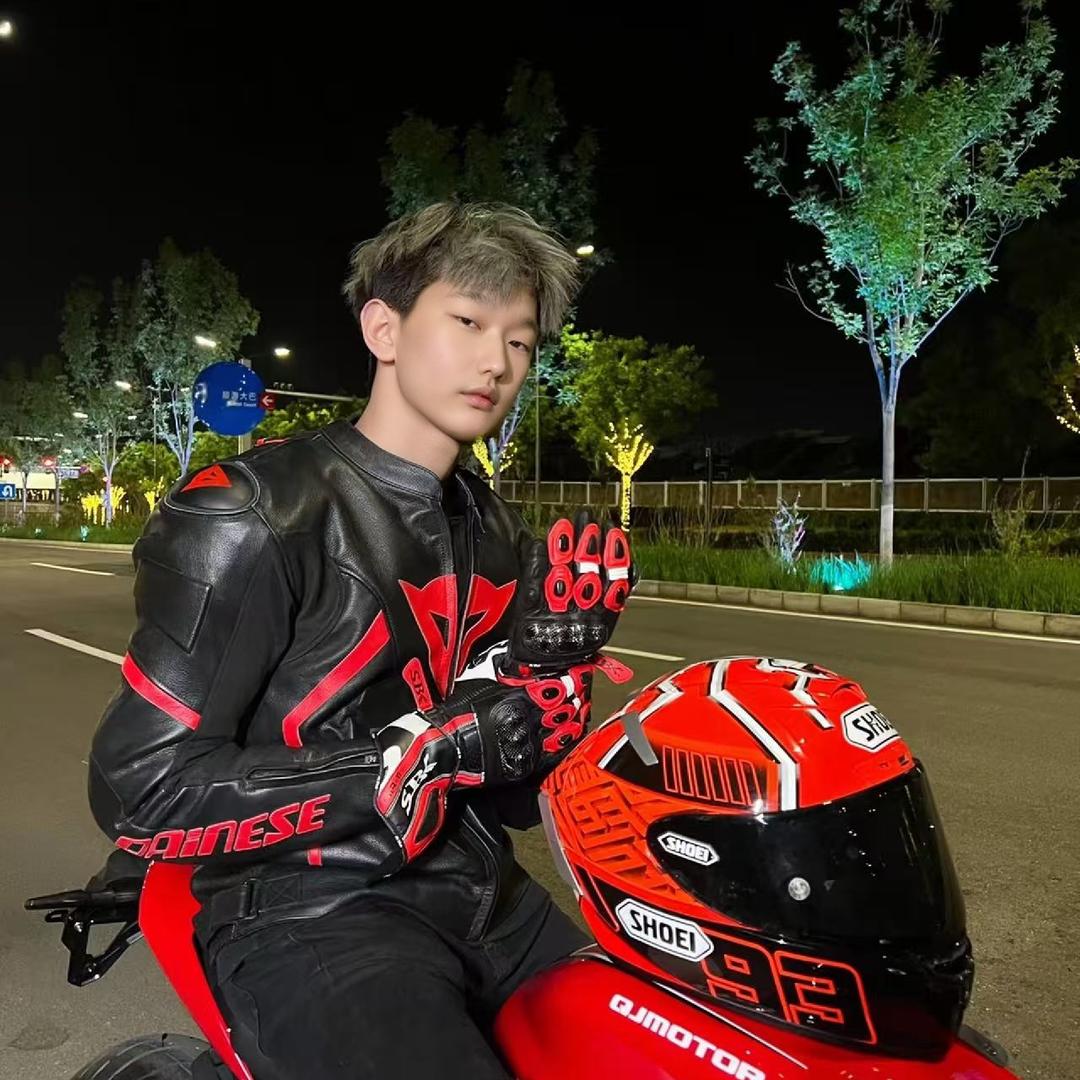 李虎虎
