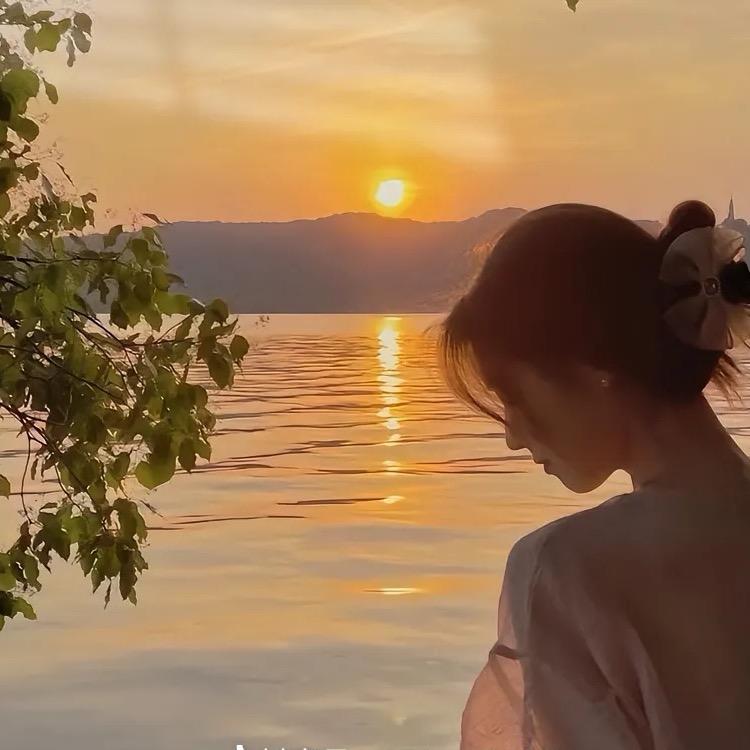 爱吃车厘子🍒