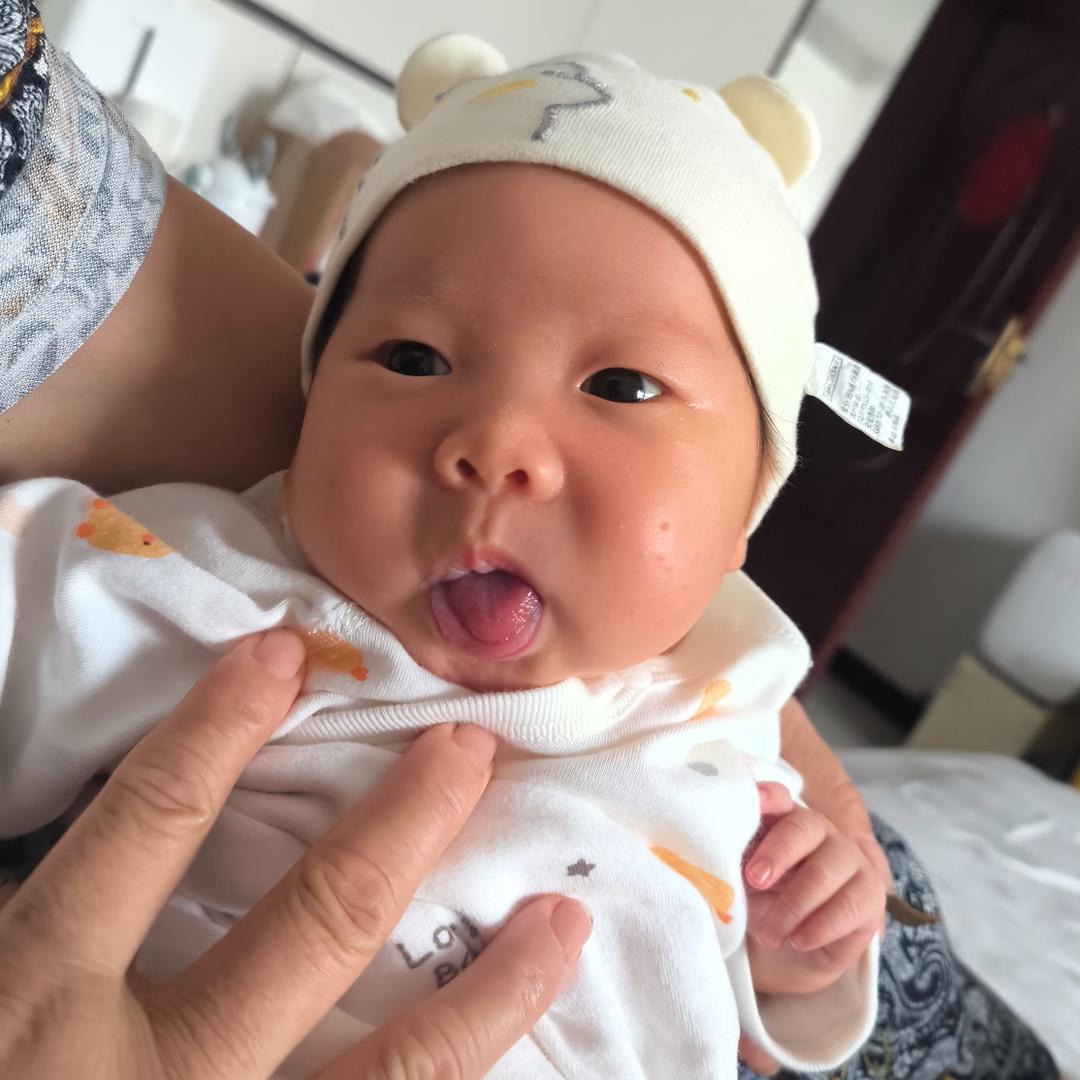 王佳怡