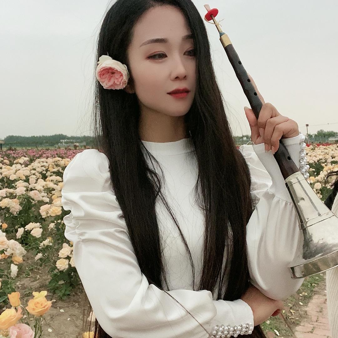 酸妞