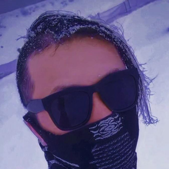 滑雪教练小宇哥