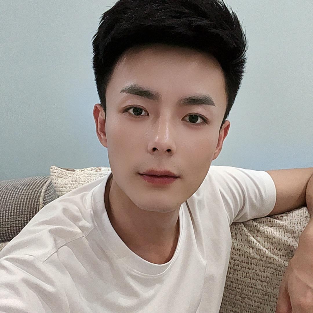 小天哲