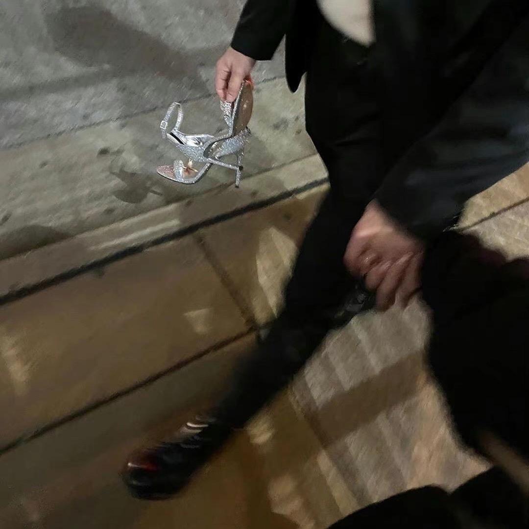 金二罗
