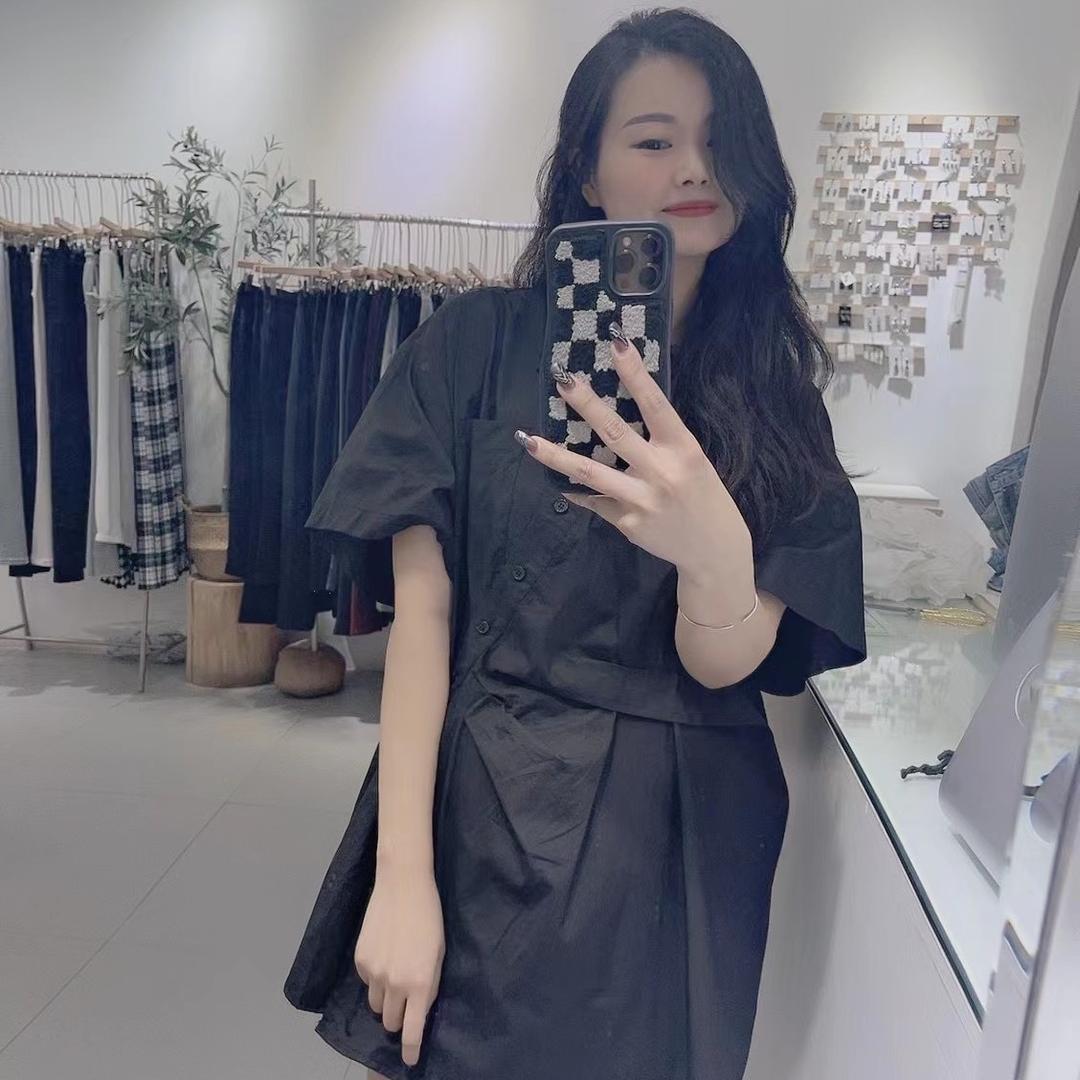 糖衣站男女服装店