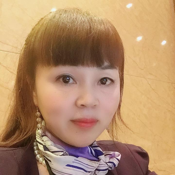 湘西阿妹爱珍珠