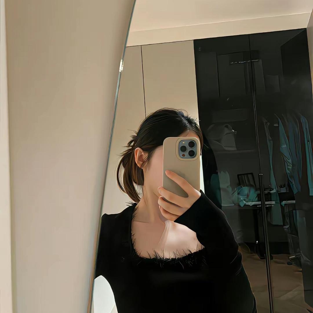 卖紧固件的柒柒