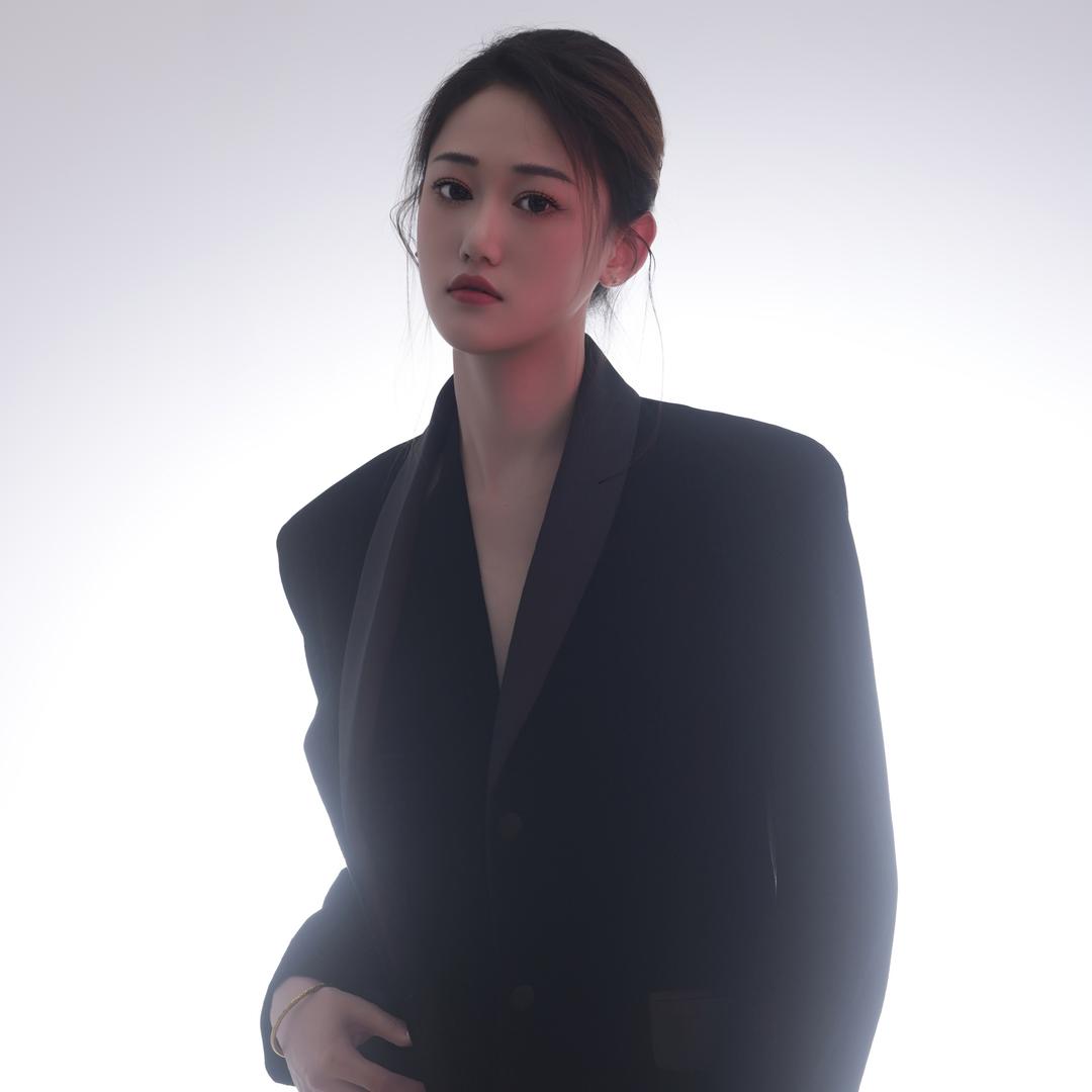 平鲁·荣艺婚纱礼服馆·