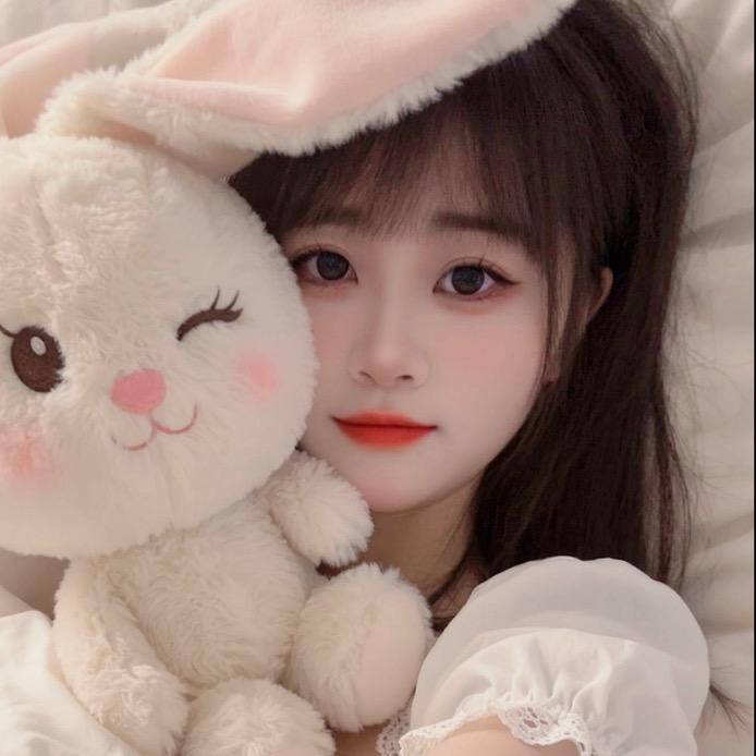 玥儿。