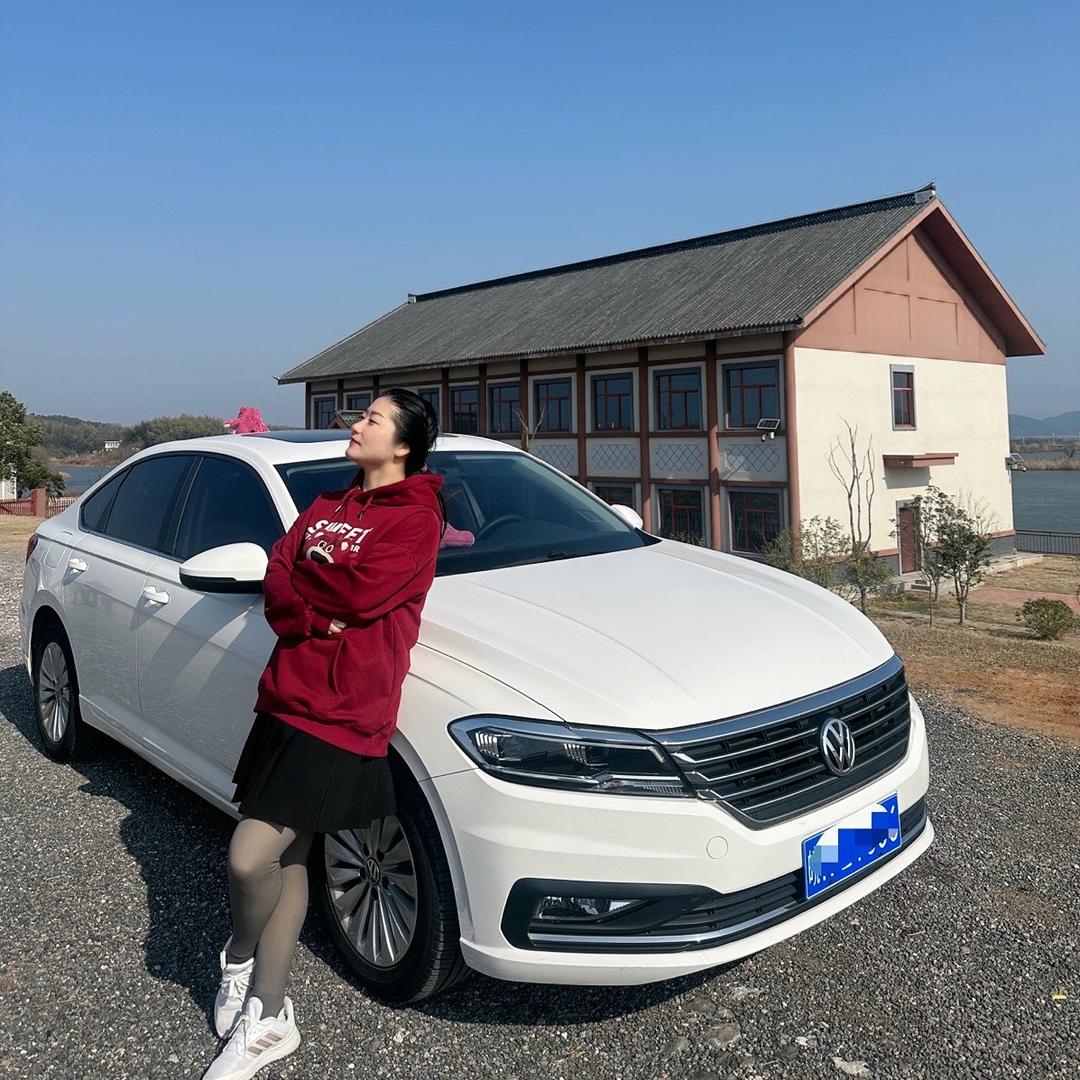 喃喃