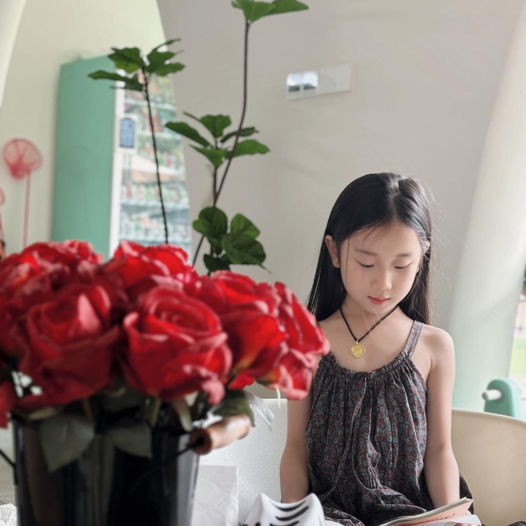 花仙子💃🏻班艺恬