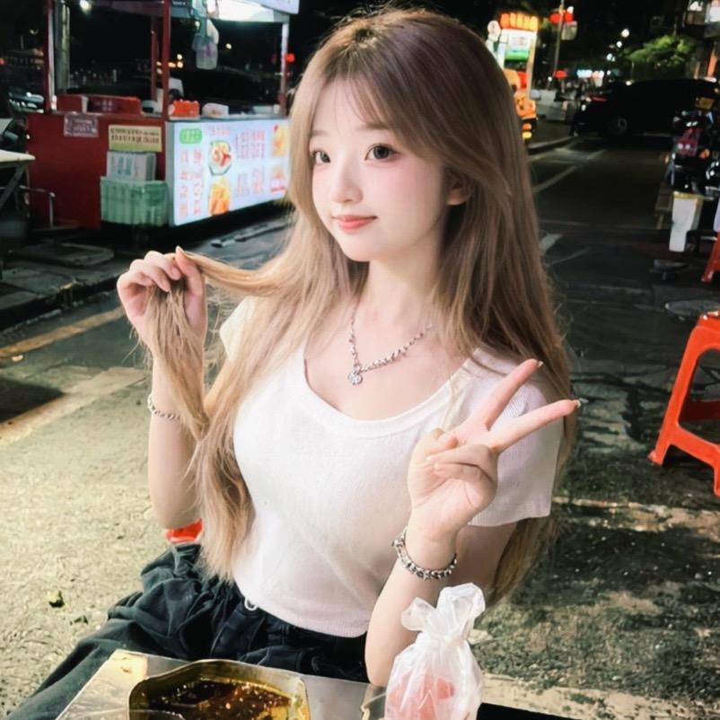 范小雅^