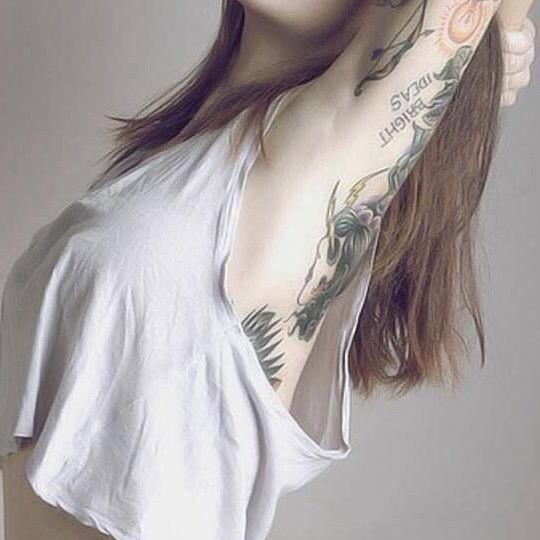 玛卡巴卡爱拍照📷