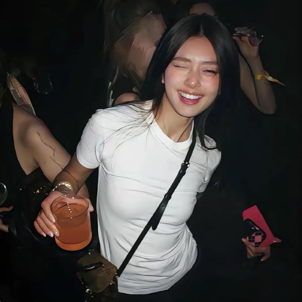 崔忆