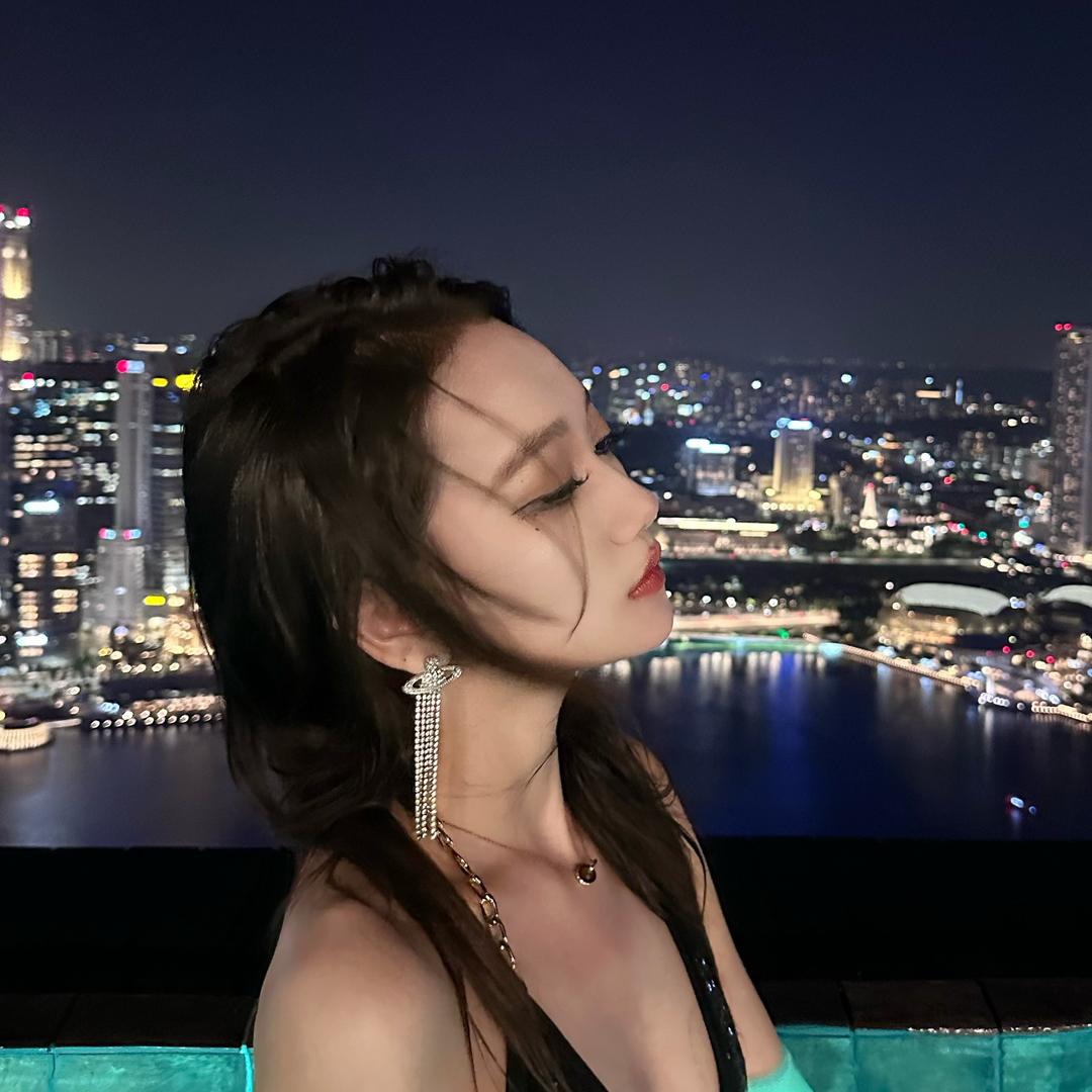 小田甜不懒尼