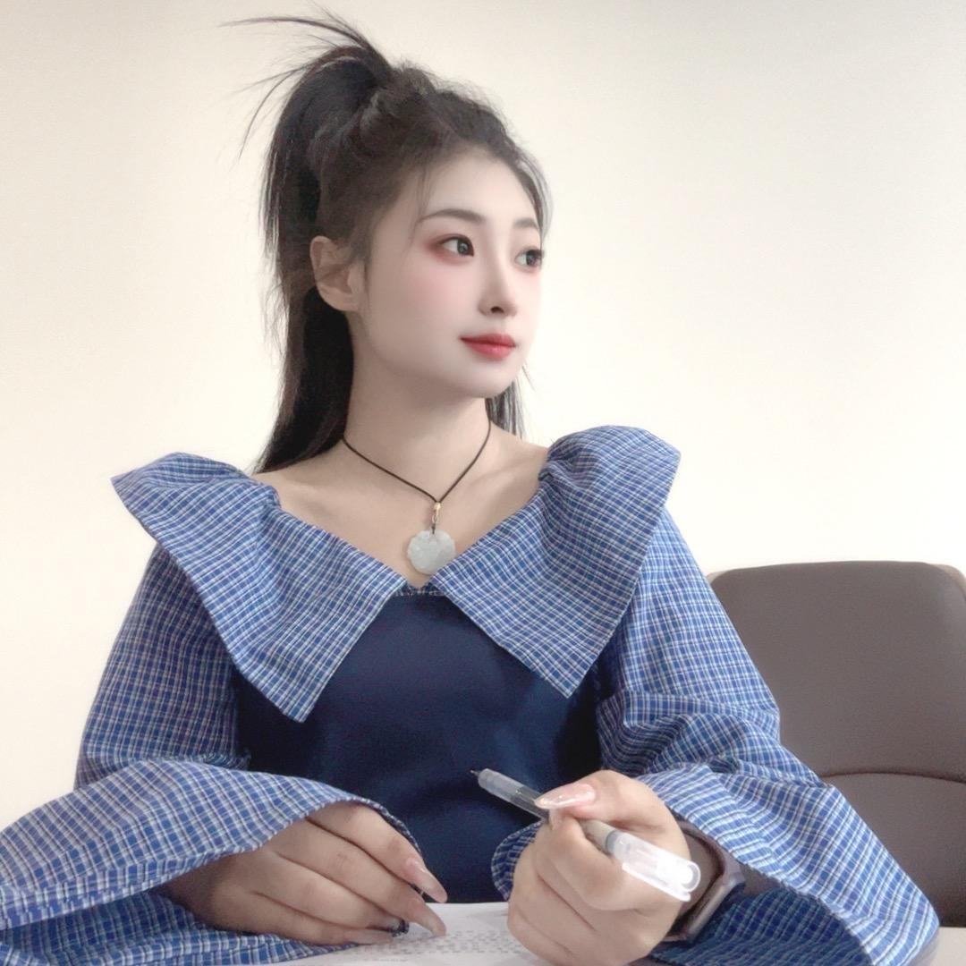 我是维维呀！！！