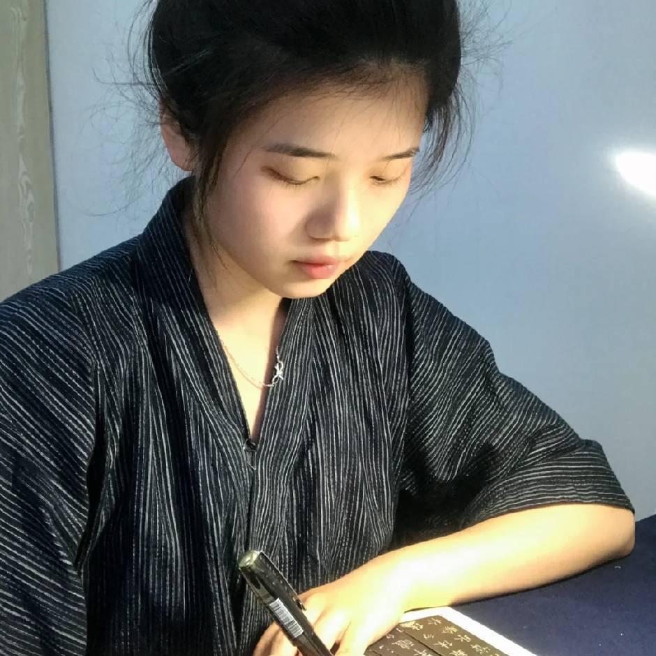 欢憨桃的三金