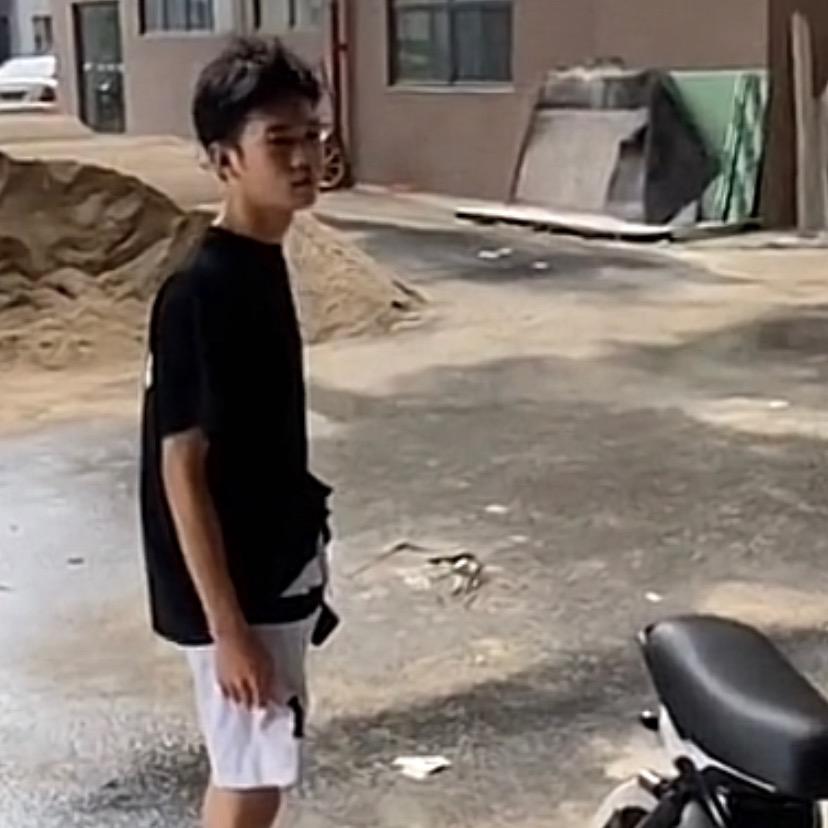 反骨仔