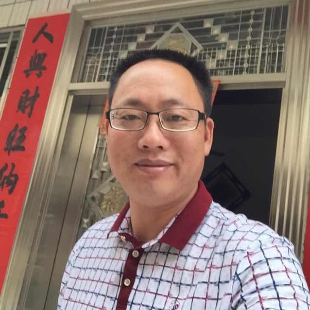 蓝塘圩镇醒狮队，联系人:邓运泉