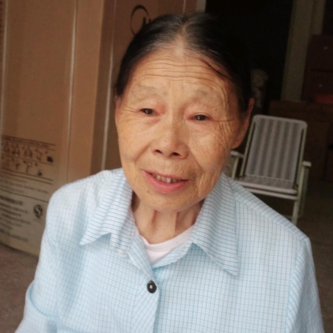 谭扬珍