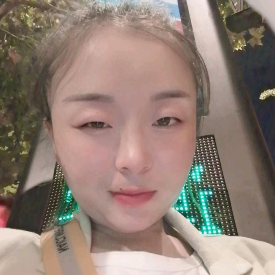 小凡阿✌️