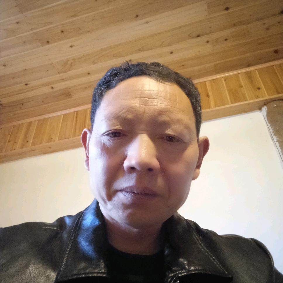 王某