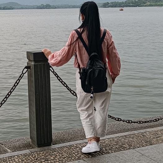 一个人的时候