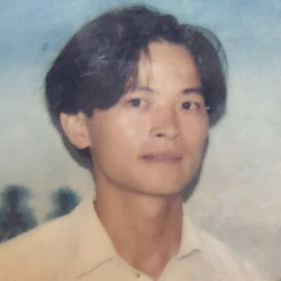 碧玉妆成