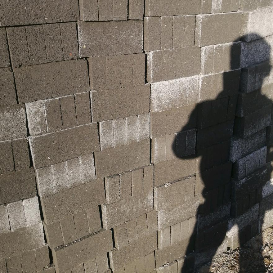 孙二庆专业生产水泥标砖