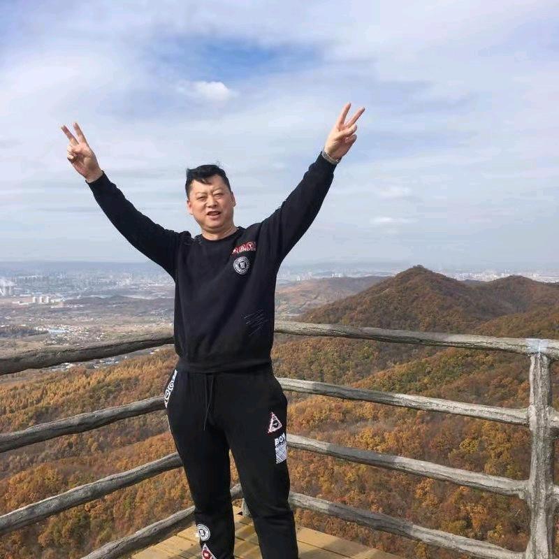 雷士照明   王昊达