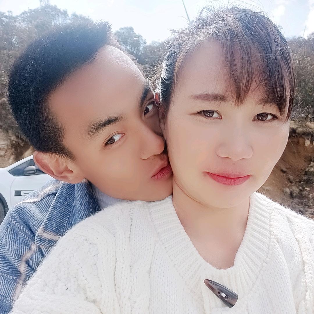 昌宏和小美的日常